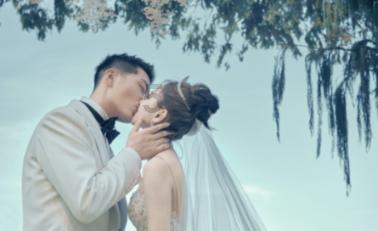 可爱女孩变芭比